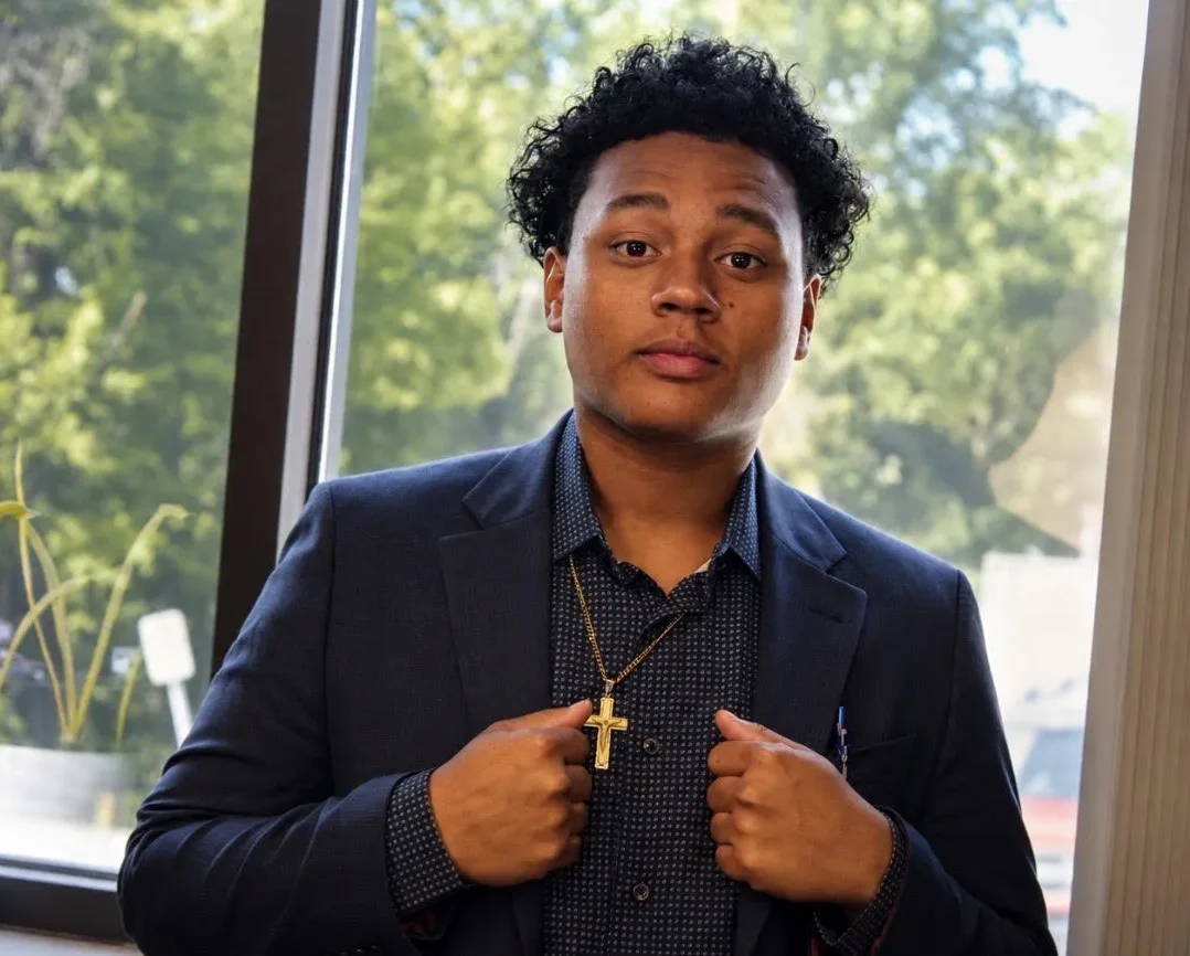 account manager Samuel